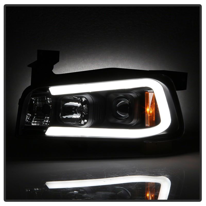 SPYDER 5085245 - SPY5085245 - Spyder Dodge Charger 06-10 Projector Headlights - LED Light Bar - Black PRO-YD-DCH05V2-LB-BK - Shipped in Europe - Tuningsupply.com