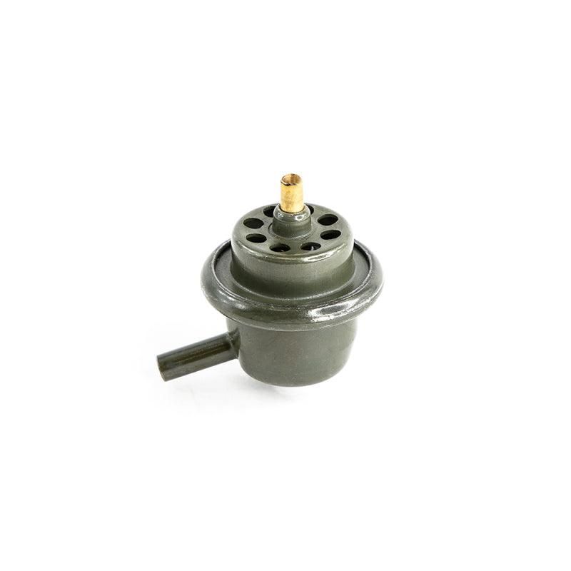 DeatschWerks 6-M02-4 - DWK6-M02-4 - DeatschWerks 99-01 Chevrolet Silverado Direct Replacement Perf. Fuel Pressure Regulator - High Flow - Shipped in Europe - Tuningsupply.com