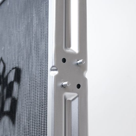 CSF 7207 - CSF7207 - CSF 98-07 Toyota Land Cruiser / Lexus LX470 Heavy Duty All Aluminum Radiator - Shipped in Europe - Tuningsupply.com