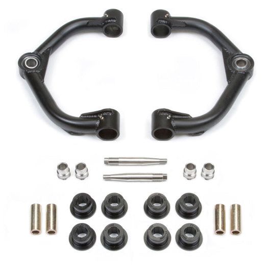 Fabtech FTS21127 - FABFTS21127 - Fabtech 11-19 GM C/K2500HD/3500HD 2WD/4WD 0in/6in Uniball Upper Control Arm Kit - Shipped in Europe - Tuningsupply.com