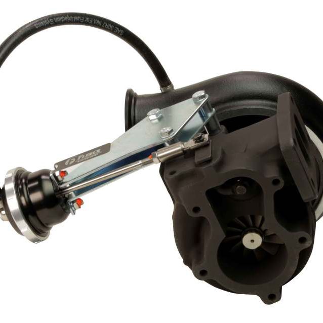 Fleece Performance FPE-HX35-63-FMW - FPEFPE-HX35-63-FMW - Fleece Performance 94-02 HX35 63mm FMW Holset Cheetah Turbocharger - Shipped in Europe - Tuningsupply.com