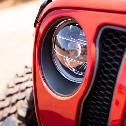 DV8 Offroad HLCJL-01 - DVEHLCJL-01 - DV8 Offroad 2018+ Jeep Wrangler JL/Gladiator LED Projector Headlights - Shipped in Europe - Tuningsupply.com