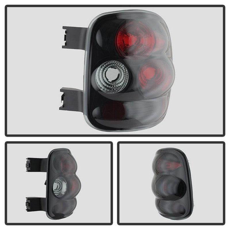 SPYDER 5078070 - SPY5078070 - Spyder Chevy Silverado Stepside 99-04 Euro Style Tail Lights Black Smoke ALT-YD-CS99STS-BSM - Shipped in Europe - Tuningsupply.com