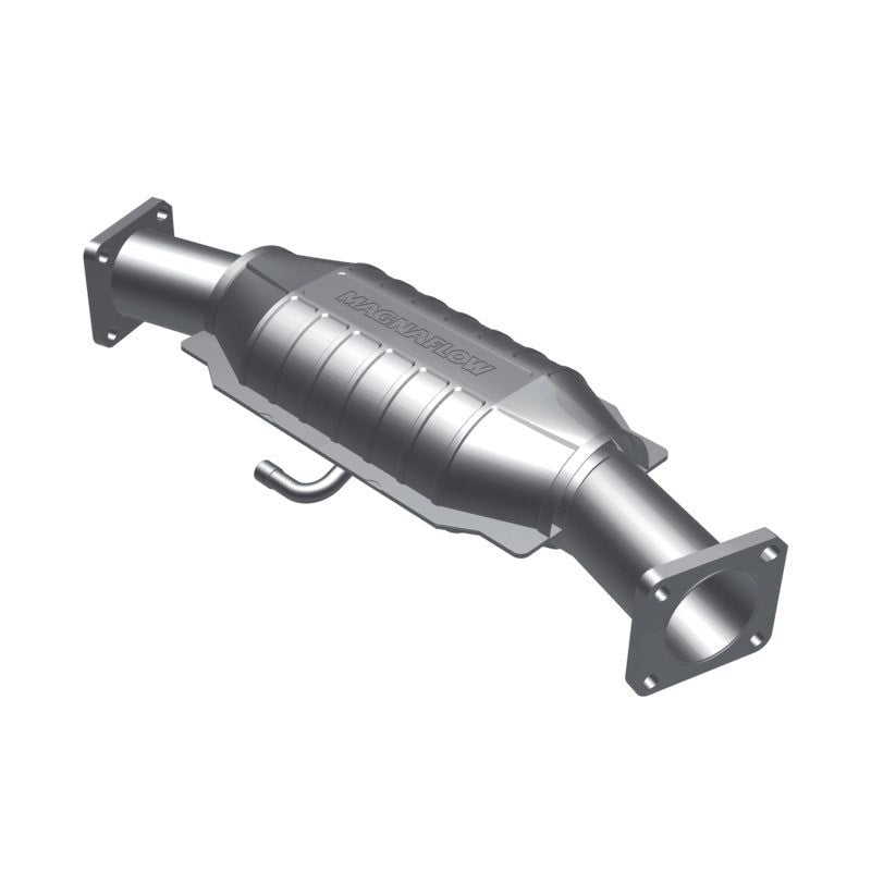 Magnaflow 93426 - MAG93426 - MagnaFlow Conv DF GM 78 81 - Shipped in Europe - Tuningsupply.com