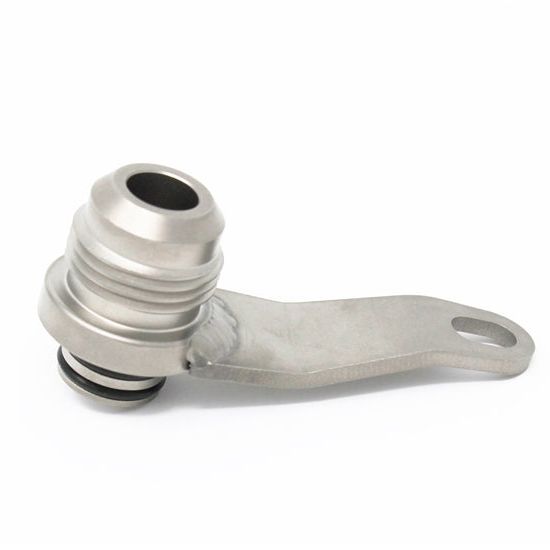 Torque Solution TS-SU-486 - TQSTS-SU-486 - Torque Solution -10AN Turbo Oil Return Fitting Subaru EJ All Years - Shipped in Europe - Tuningsupply.com