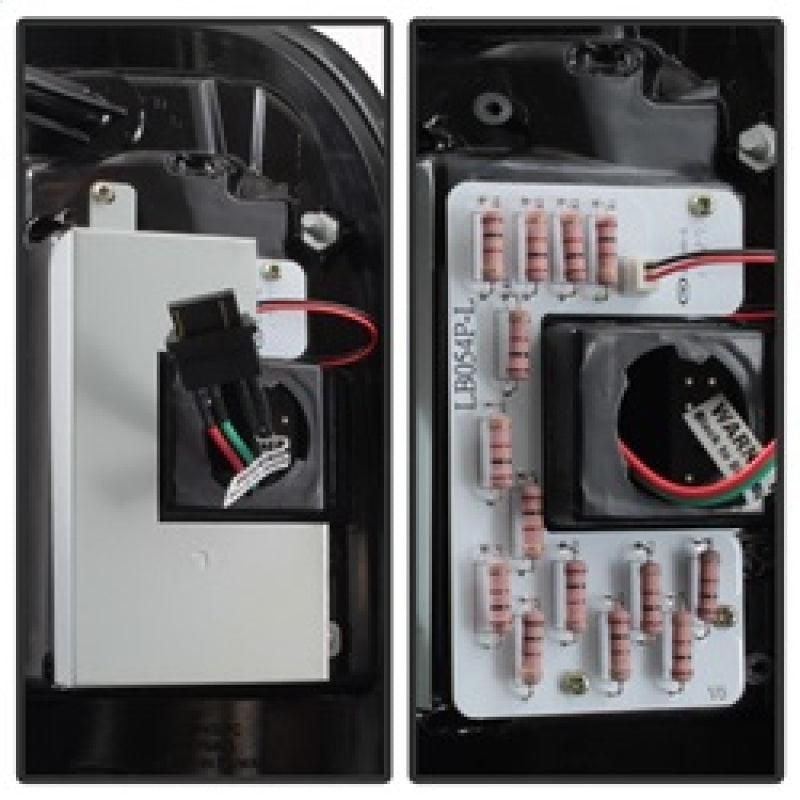 SPYDER 5084248 - SPY5084248 - Spyder 97-03 Ford F150 Stylsd. F250 V3 Lght Bar LED Tail Lights - Blk Smk ALT-YD-FF15097V3-LBLED-BSM - Shipped in Europe - Tuningsupply.com