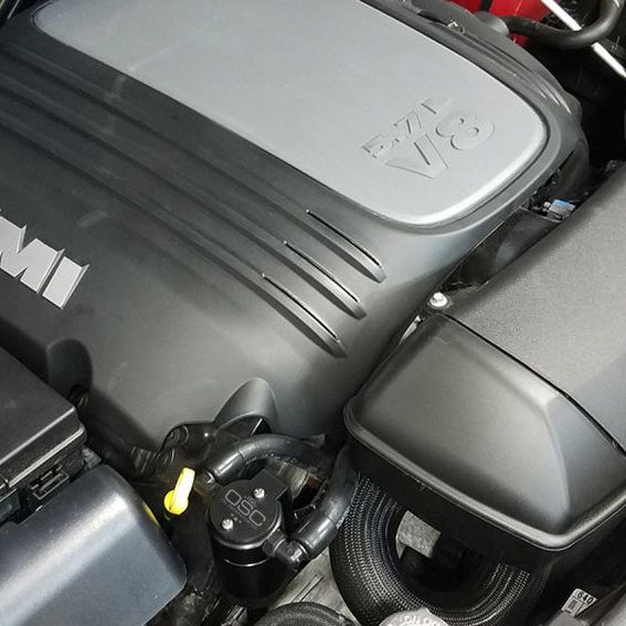 J&L 3066P-B - JLT3066P-B - J&L 11-25 Jeep Grand Cherokee 5.7L Passenger Side Oil Separator 3.0 - Black Anodized - Shipped in Europe - Tuningsupply.com