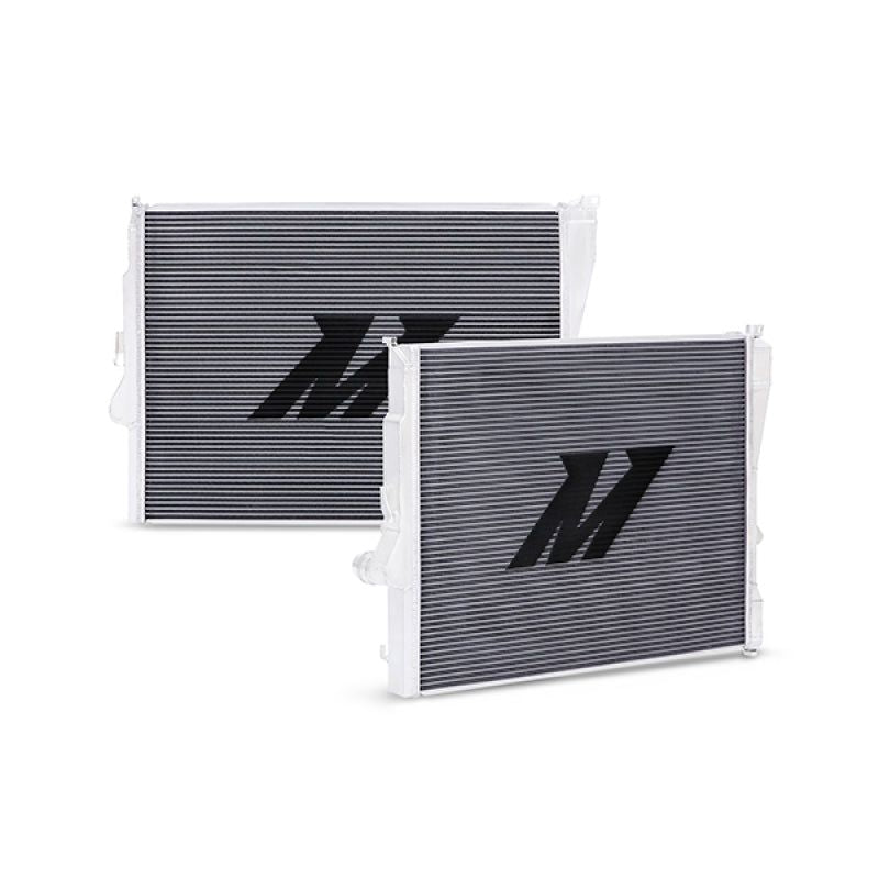 Mishimoto MMRAD-E46-323 - MISMMRAD-E46-323 - Mishimoto 99-06 BMW 323i/323i/328i/330i Performance Aluminum Radiator - Shipped in Europe - Tuningsupply.com
