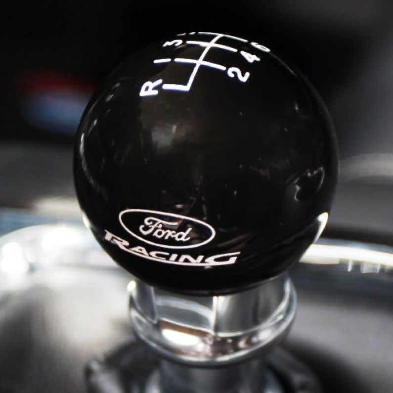 Ford Racing M-7213-M8 - FRPM-7213-M8 - Ford Racing 15-24 Mustang Ford Racing 6 Speed Shift Knob - Shipped in Europe - Tuningsupply.com