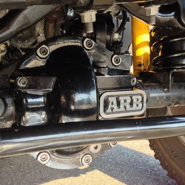 ARB 0750012B - ARB0750012B - ARB Diff Cover Jl Ruibcon Or Sport M220 Rear Axle Black - Shipped in Europe - Tuningsupply.com