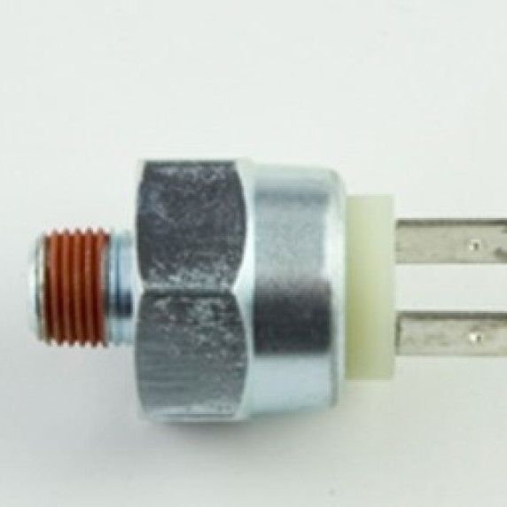 Wilwood 300-11181 - WIL300-11181 - Wilwood Stop Light Pressure Switch 1/8-27 Male 60-100 PSI - Shipped in Europe - Tuningsupply.com