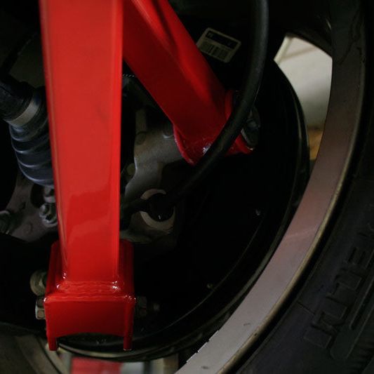 UMI Performance 251520-B - UMI251520-B - UMI Performance 08-09 Pontiac G8 10-14 Camaro Rear Suspension Kit - Shipped in Europe - Tuningsupply.com