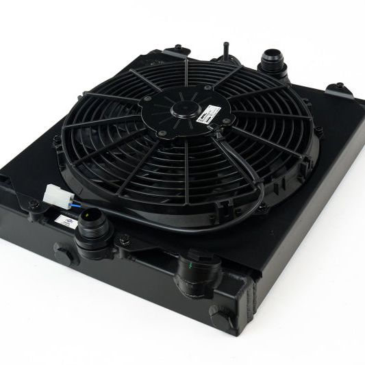 CSF 2858XB - CSF2858XB - CSF Universal Half Radiator w/-16AN & Slip-On Fittings/12in SPAL Fan & Shroud - Black Finish - Shipped in Europe - Tuningsupply.com