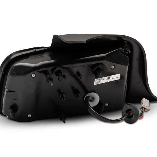 Raxiom 408588 - RAX408588 - Raxiom 05-09 Ford Mustang Vector V2 LED Tail Lights- Black Housing (Smoked Lens) - Shipped in Europe - Tuningsupply.com