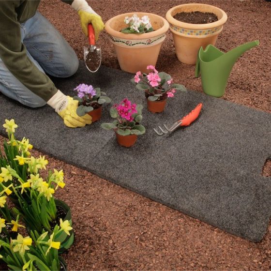 BedRug TW2X4MAT - BEDTW2X4MAT - BedRug 2ft x 4ft Folding Utility Mat TrackMat - Shipped in Europe - Tuningsupply.com