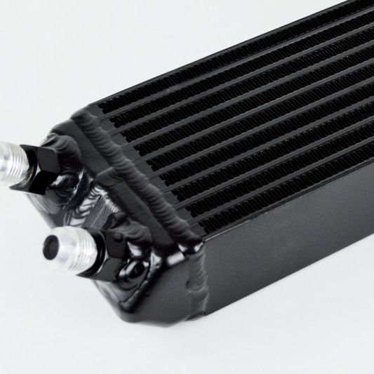 CSF 8066 - CSF8066 - CSF Universal Dual-Pass Internal/External Oil Cooler - 22.0in L x 5.0in H x 2.25in W - Shipped in Europe - Tuningsupply.com