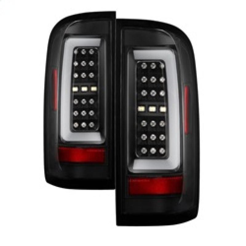 SPYDER 5084576 - SPY5084576 - Spyder Chevy Colorado 2015-2017 Light Bar LED Tail Lights - Black ALT-YD-CCO15-LED-BK - Shipped in Europe - Tuningsupply.com