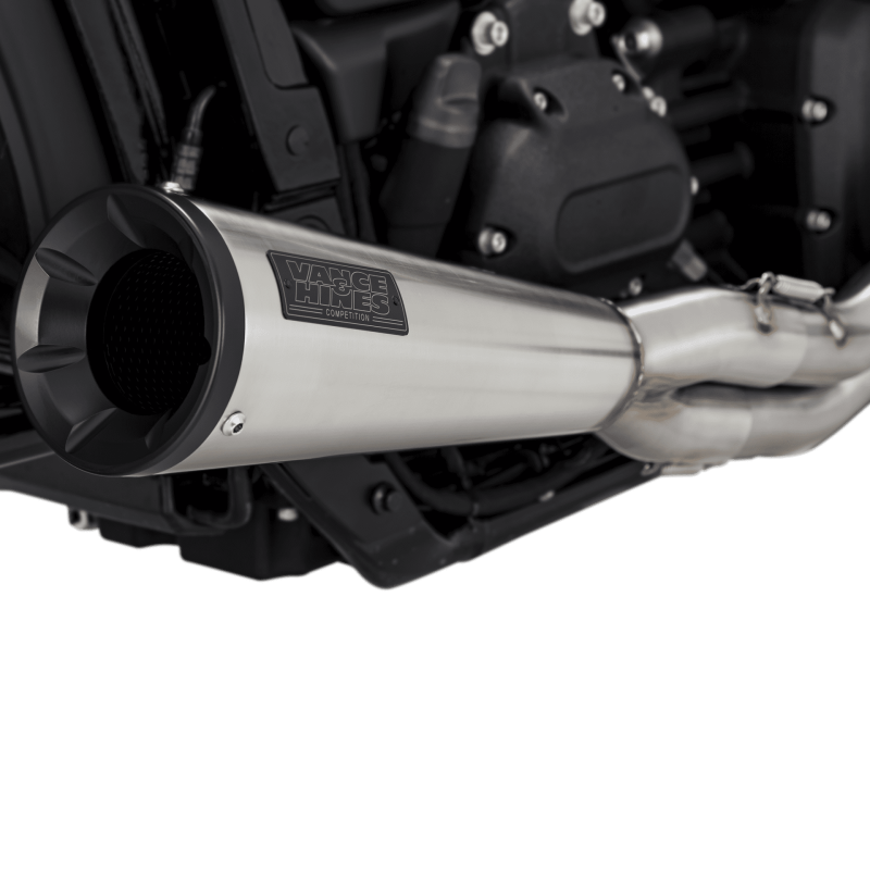 Vance and Hines 27323 - VAH27323 - Vance & Hines HD Softail Fat Bob 18-22 Upsweep SS 2-1 PCX Full System Exhaust - Shipped in Europe - Tuningsupply.com
