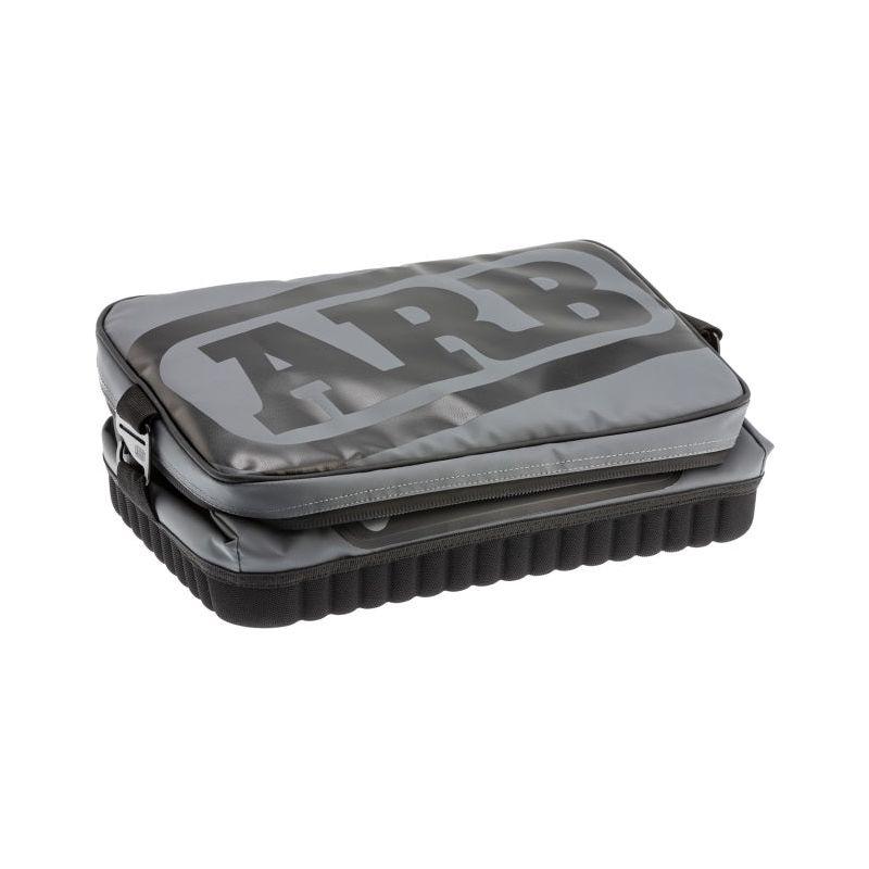 ARB 10100376 - ARB10100376 - ARB Cooler Bag Charcoal w/ Red Highlights 15in L x 11in W x 9in H Holds 22 Cans - Shipped in Europe - Tuningsupply.com