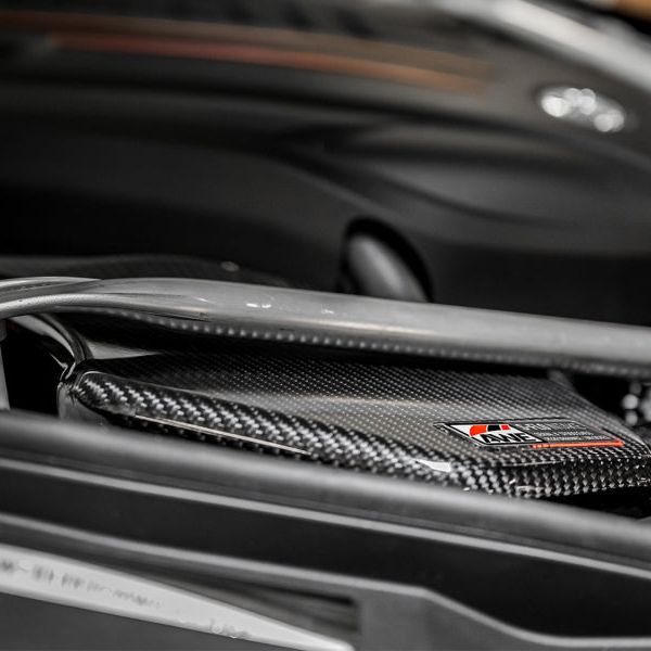 AWE Tuning 2660-15019 - AWE2660-15019 - AWE Tuning 2020+ Toyota GR Supra S-FLO Carbon Intake Lid - Shipped in Europe - Tuningsupply.com