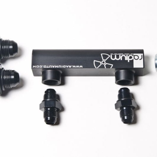 Radium Engineering 20-0062 - RAD20-0062 - Radium Engineering Universal 4-Port Manifold - Black W/ Logo - Shipped in Europe - Tuningsupply.com
