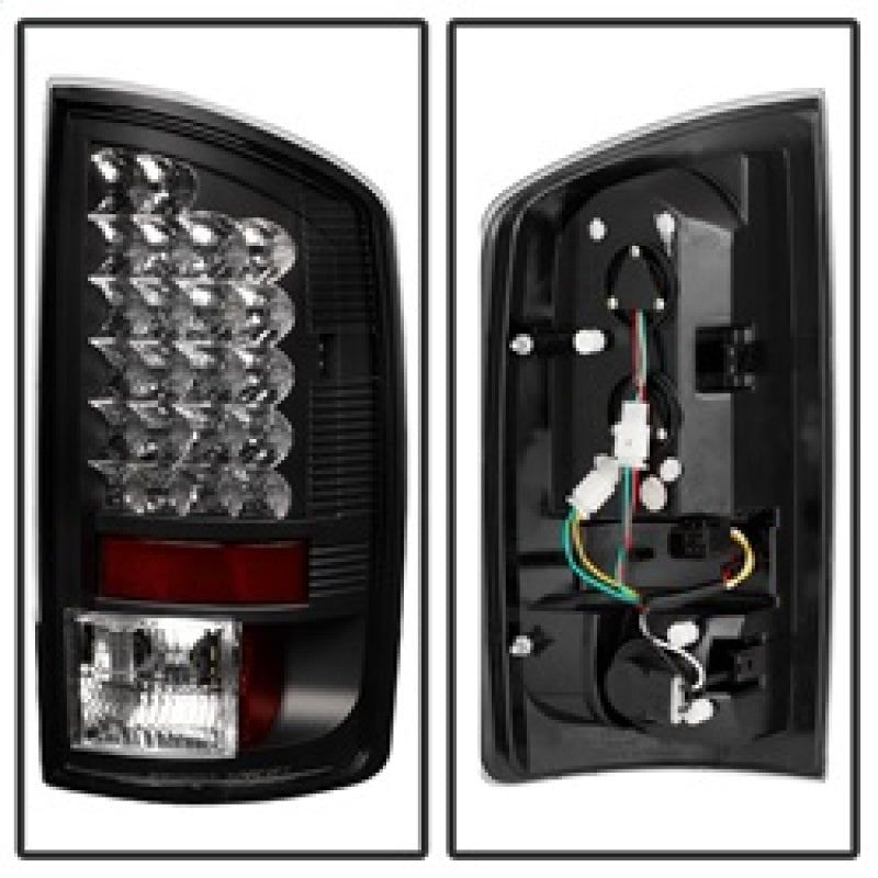 SPYDER 5002556 - SPY5002556 - Spyder Dodge Ram 02-06 1500/Ram 2500/3500 03-06 LED Tail Light Black ALT-YD-DRAM02-LED-BK - Shipped in Europe - Tuningsupply.com