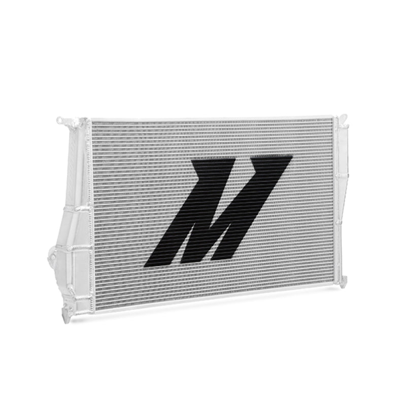 Mishimoto MMRAD-E90-07 - MISMMRAD-E90-07 - Mishimoto 2006-2013 BMW 335i/135i (Manual) Performance Aluminum Radiator - Shipped in Europe - Tuningsupply.com