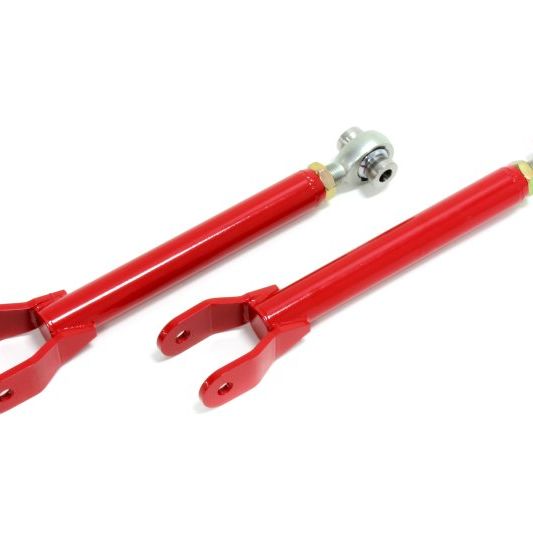 BMR Suspension TCA033R - BMRTCA033R - BMR 10-15 5th Gen Camaro Trailing Arms Rear w/ Single Adj. Rod Ends - Red - Shipped in Europe - Tuningsupply.com