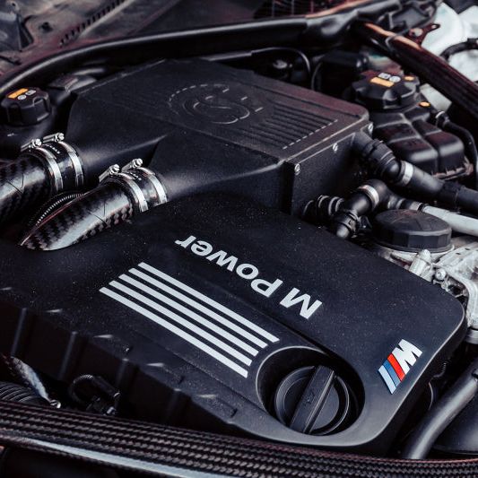 CSF 8082 - CSF8082 - CSF 2014+ BMW M3/M4 (F8X) Top Mount Charge-Air-Cooler - Crinkle Black - Shipped in Europe - Tuningsupply.com