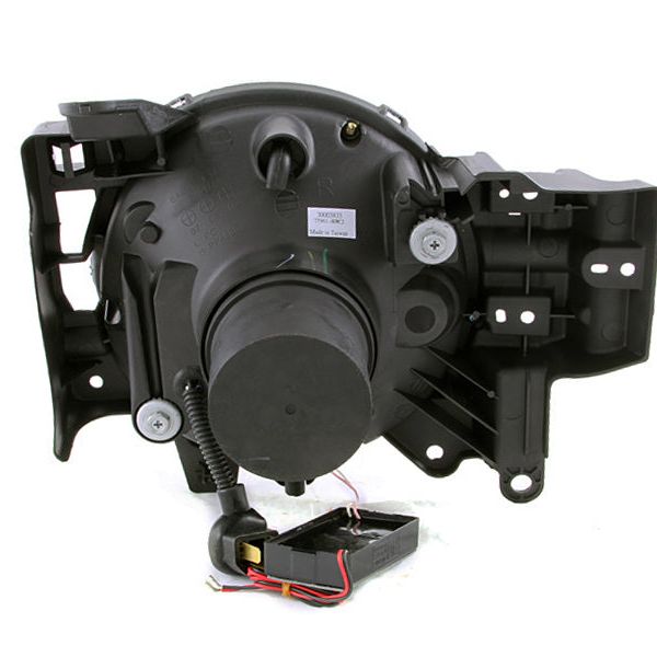 ANZO 111116 - ANZ111116 - ANZO 2007-2013 Toyota Fj Cruiser Projector Headlights w/ Halo Black - Shipped in Europe - Tuningsupply.com