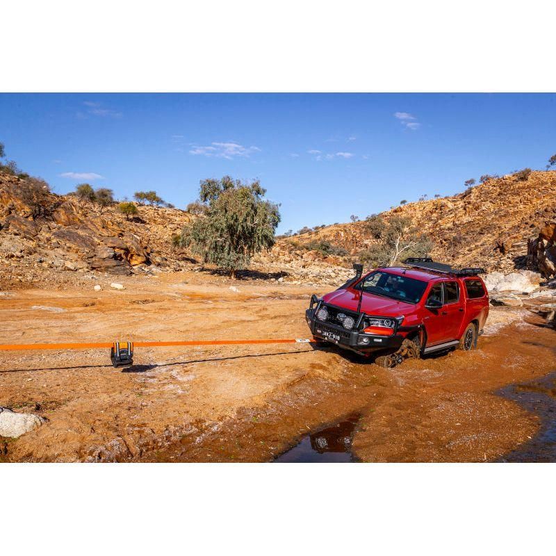 ARB RK12A - ARBRK12A - ARB Weekender Recovery Kit Incl 17600lb Recovery Strap/4.75T Shackles - Shipped in Europe - Tuningsupply.com