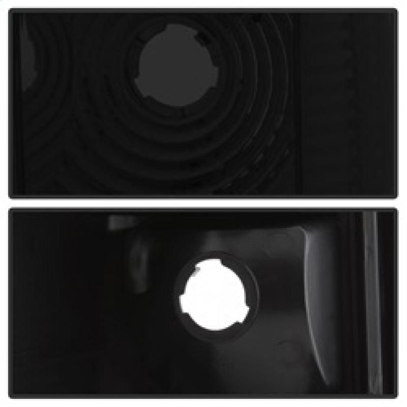 SPYDER 9038778 - SPY9038778 - xTune Chevy Silverado 1500/2500/3500 99-02 Version 3 Tail Lights Black Smoke ALT-ON-CS99V3-LBLED-BSM - Shipped in Europe - Tuningsupply.com