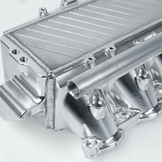 CSF 8200 - CSF8200 - CSF Toyota A90/A91 Supra/ BMW G-Series B58 Charge-Air Cooler Manifold- Machined Billet Aluminum - Shipped in Europe - Tuningsupply.com