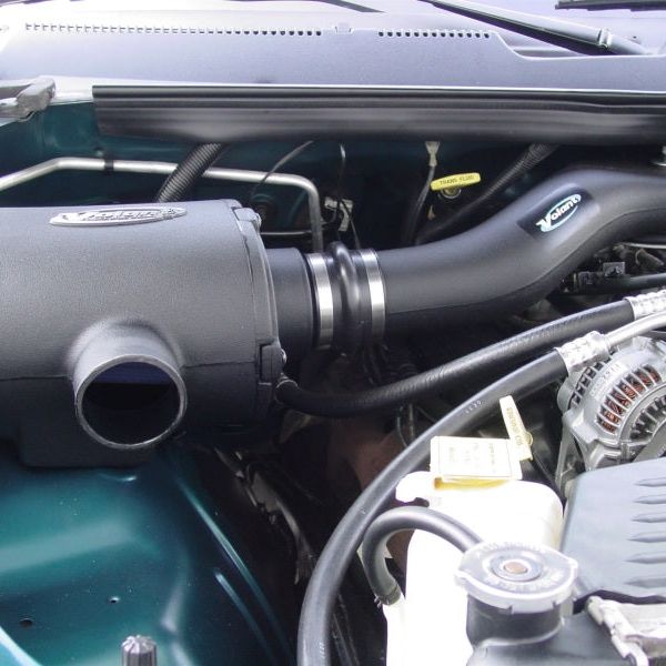 Volant 16959 - VOL16959 - Volant 01-01 Dodge Ram 1500 3.9 V6 Pro5 Closed Box Air Intake System - Shipped in Europe - Tuningsupply.com
