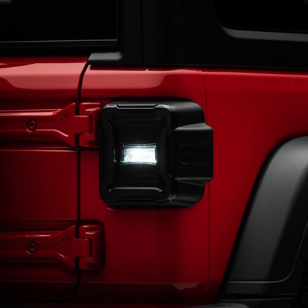Raxiom J133942-JL - RAXJ133942-JL - Raxiom 18-22 Jeep Wrangler JL LED Tail Lights- Black Housing (Smoked Lens) - Shipped in Europe - Tuningsupply.com