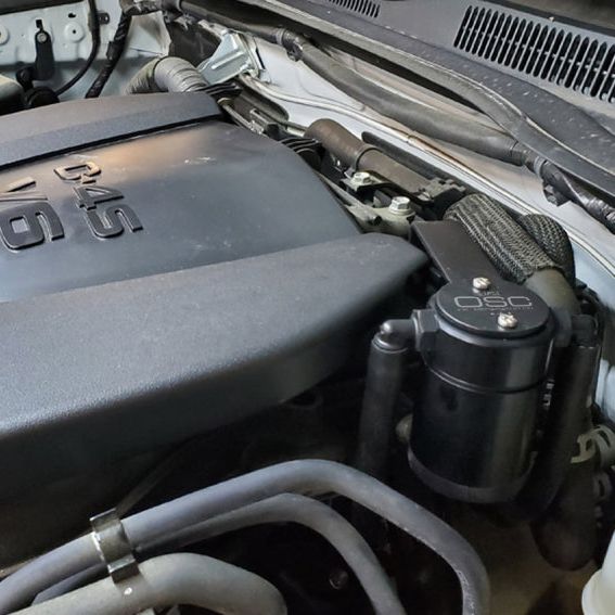 J&L 3104D-B - JLT3104D-B - J&L 16-23 Toyota Tacoma 3.5L Driver Side Oil Separator 3.0 - Black Anodized - Shipped in Europe - Tuningsupply.com