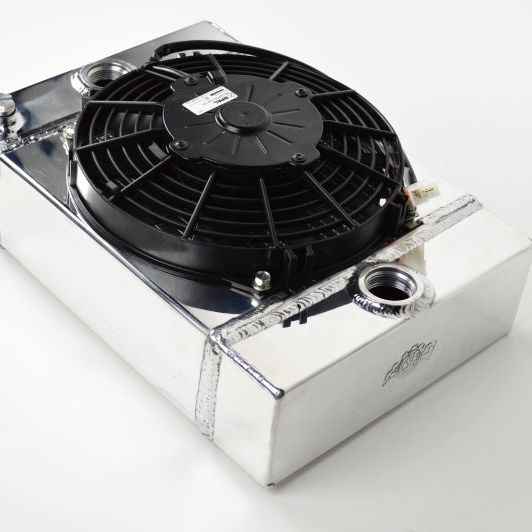 CSF 7065 - CSF7065 - CSF Universal Drag Race / Tuck Radiator w/9in Spal Fan - 10.5in H x 10in L x 3.6in W - Shipped in Europe - Tuningsupply.com