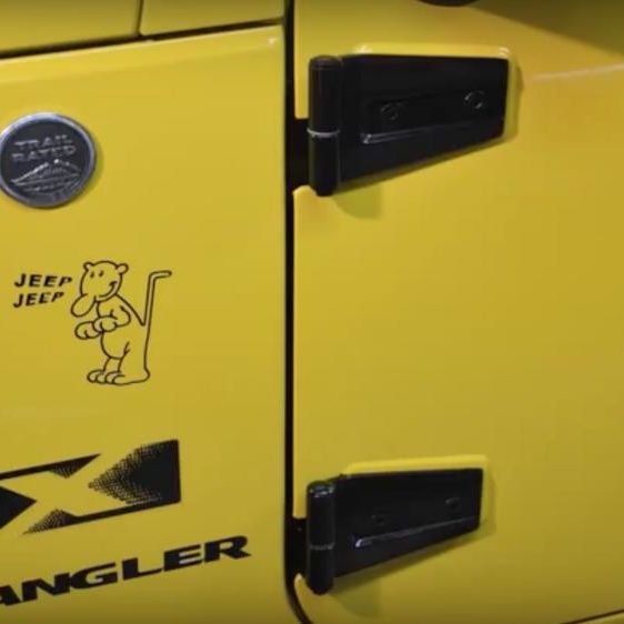 Kentrol 50581 - KEN50581 - Kentrol 07-18 Jeep Wrangler JK Body Door Hinge Set 8 Pieces 4 Door - Powdercoat Black - Shipped in Europe - Tuningsupply.com