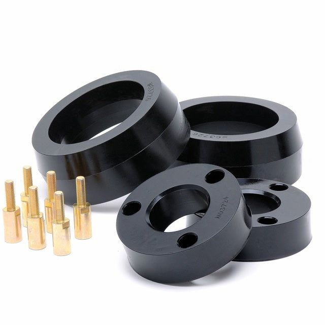 Daystar KT09106BK - DAYKT09106BK - Daystar 1996-2002 Toyota 4Runner 4WD/2WD - 2.5in Lift Kit - Shipped in Europe - Tuningsupply.com