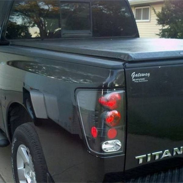 SPYDER 5007025 - SPY5007025 - Spyder Nissan Titan 04-14 Euro Style Tail Lights Black ALT-YD-NTI04-BK - Shipped in Europe - Tuningsupply.com