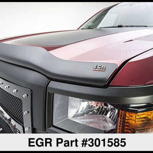 EGR 301585 - EGR301585 - EGR 14+ GMC Sierra Superguard Hood Shield - Matte (301585) - Shipped in Europe - Tuningsupply.com