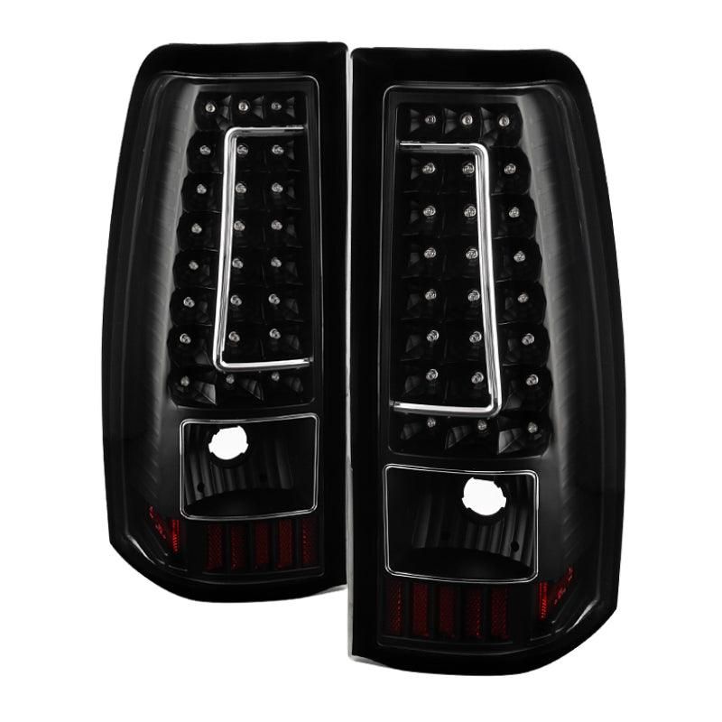 SPYDER 5081261 - SPY5081261 - xTune Chevy Silverado 1500-2500-3500 03-06 C-Shape LED Tail Lights Black ALT-ON-CS03-G2-LED-BK - Shipped in Europe - Tuningsupply.com