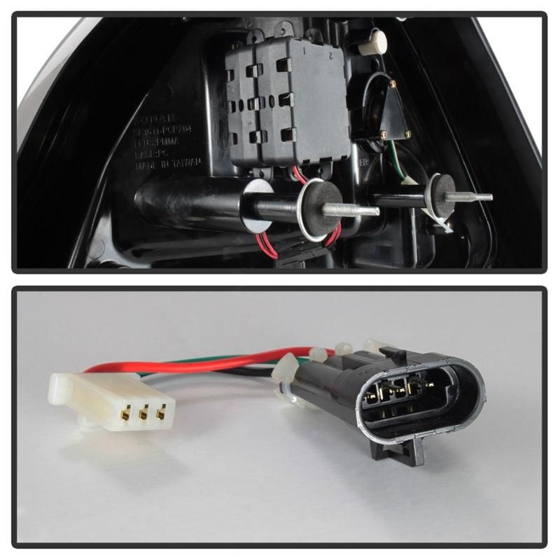 SPYDER 5084385 - SPY5084385 - Spyder 04-08 Pontiac Grand Prix Light Bar LED Tail Light - Black Smoke (ALT-YD-PGP04-LED-BSM) - Shipped in Europe - Tuningsupply.com