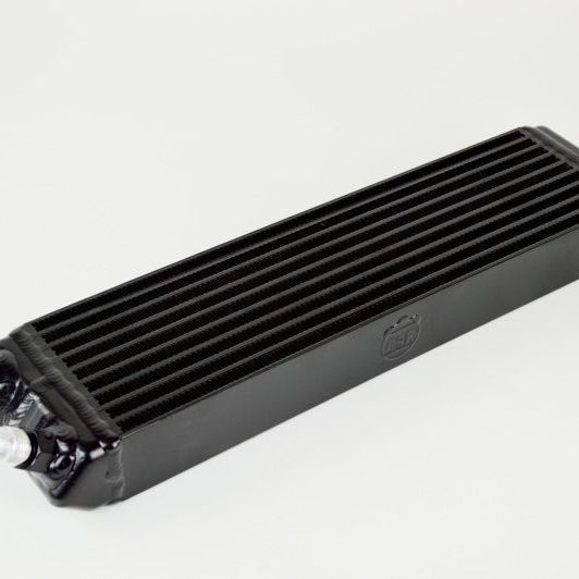 CSF 8066 - CSF8066 - CSF Universal Dual-Pass Internal/External Oil Cooler - 22.0in L x 5.0in H x 2.25in W - Shipped in Europe - Tuningsupply.com