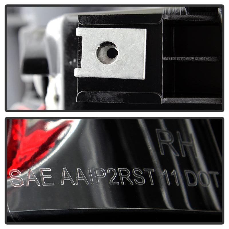 SPYDER 5001733 - SPY5001733 - Spyder Chevy Silverado 1500/2500 03-06 (Does Not Fit Stepside)LED Tail Lights Chrm ALT-YD-CS03-LED-C - Shipped in Europe - Tuningsupply.com