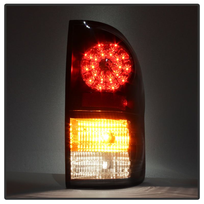 SPYDER 5029584 - SPY5029584 - Spyder Toyota Tundra 07-13 LED Tail lights Black ALT-YD-TTU07-LED-BK - Shipped in Europe - Tuningsupply.com