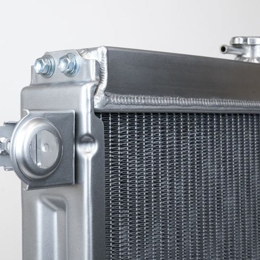 CSF 7207 - CSF7207 - CSF 98-07 Toyota Land Cruiser / Lexus LX470 Heavy Duty All Aluminum Radiator - Shipped in Europe - Tuningsupply.com