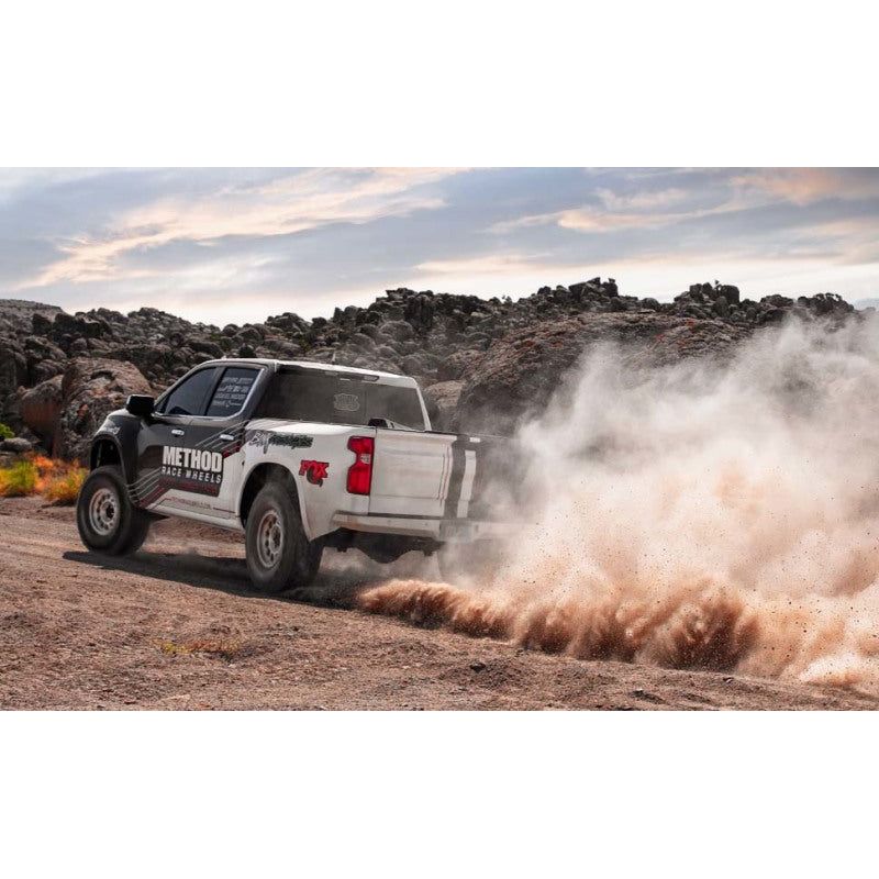 Magnaflow 17122 - MAG17122 - MagnaFlow SYS C/B 00-06 Jeep Wrangler 4/6 cyl - Shipped in Europe - Tuningsupply.com