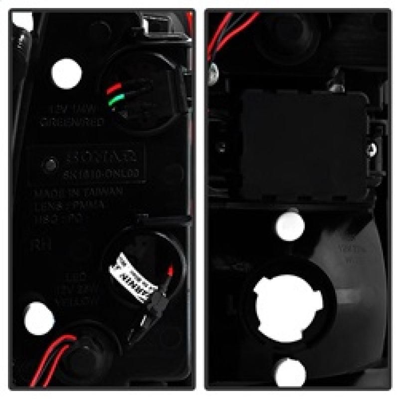 SPYDER 5001542 - SPY5001542 - Spyder Chevy Suburban/Tahoe 1500/2500 00-06 LED Tail Lights Red Clear ALT-YD-CD00-LED-RC - Shipped in Europe - Tuningsupply.com