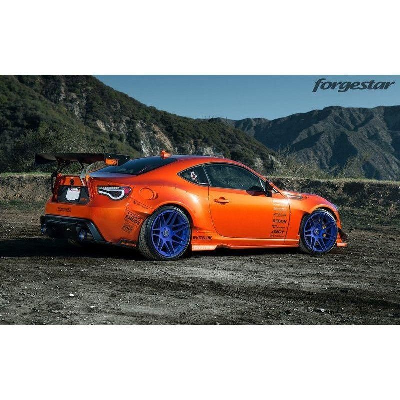 SPYDER 5072009 - SPY5072009 - Spyder Scion FRS 12-14/Subaru BRZ 12-14 Light Bar LED Tail Lights Black ALT-YD-SFRS12-LBLED-BK - Shipped in Europe - Tuningsupply.com